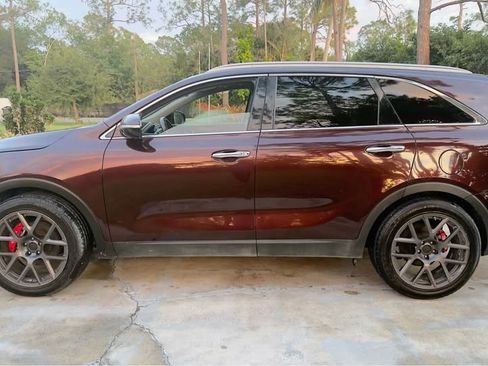 Used 2016 Kia Sorento LX image 9