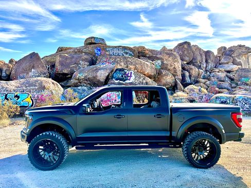 Used 2022 Ford F150 Raptor w/ Equipment Group 801A High AWD/4WD image 2