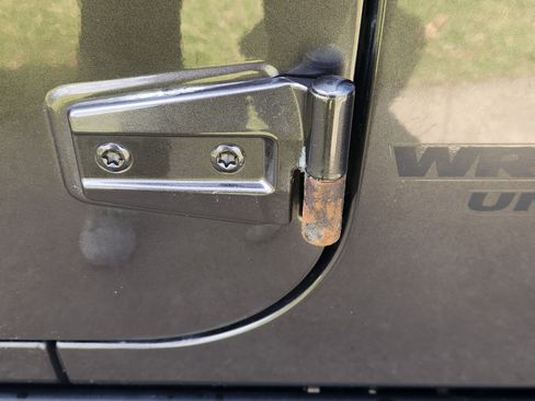 Used 2014 Jeep Wrangler Unlimited Sport image 25