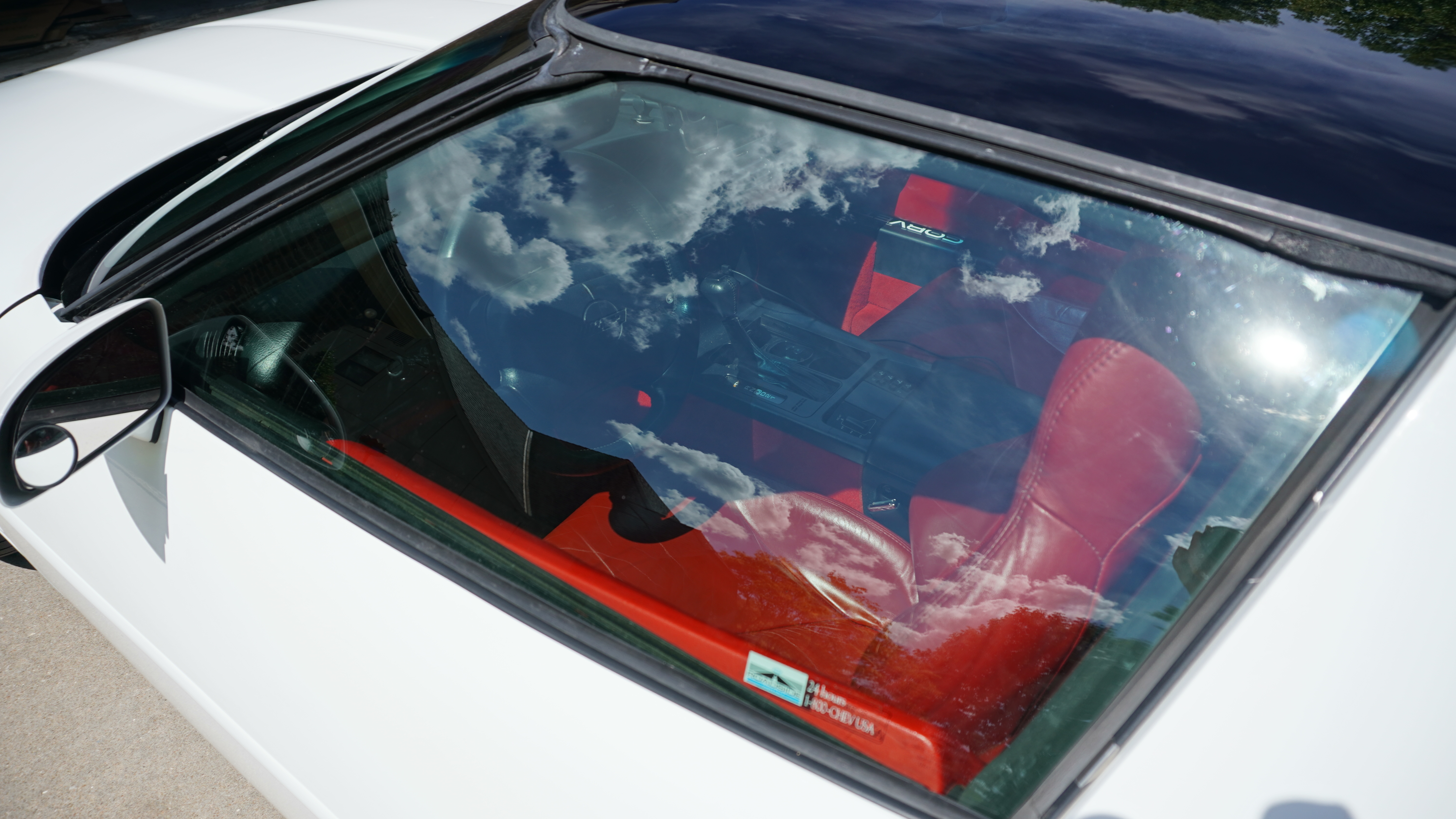 Used 1994 Chevrolet Corvette Coupe RWD image 15
