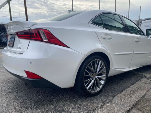 Used 2015 Lexus IS 250 image 12