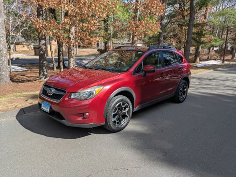 Used 2015 Subaru Crosstrek 2.0i Limited image 1