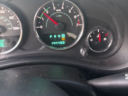 Used 2013 Jeep Wrangler Unlimited Rubicon w/ Connectivity Group image 6