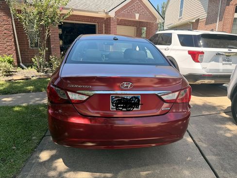 Used 2011 Hyundai Sonata Limited FWD image 10