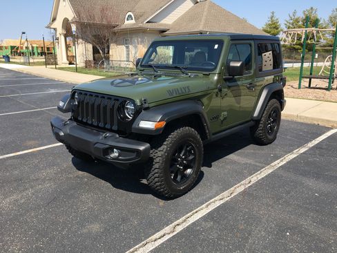 Used 2021 Jeep Wrangler Sport image 6