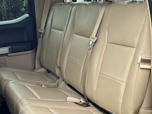 Used 2016 Ford F150 Lariat AWD/4WD image 11