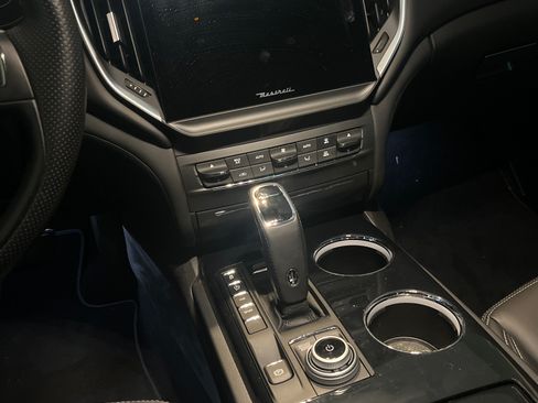 Used 2021 Maserati Ghibli S Q4 image 11