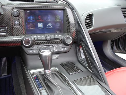 Used 2014 Chevrolet Corvette Stingray Coupe w/ 2LT Preferred Equipment Group image 15