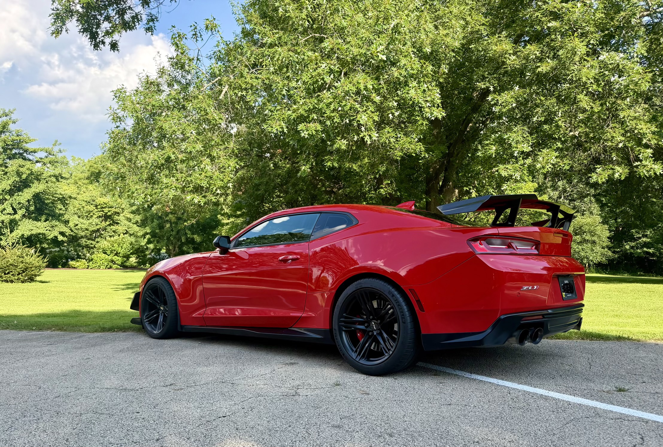 Used 2018 Chevrolet Camaro ZL1 RWD image 1