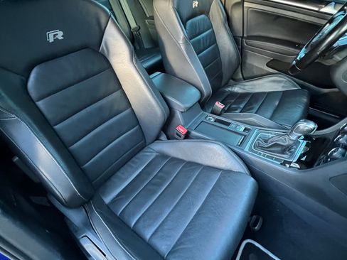 Used 2017 Volkswagen Golf Hatchback Sedan 4D image 24