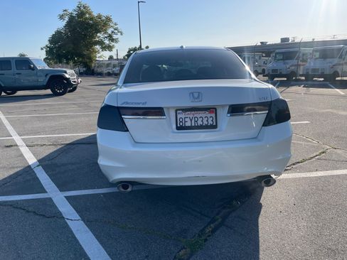 Used 2012 Honda Accord EX-L image 9