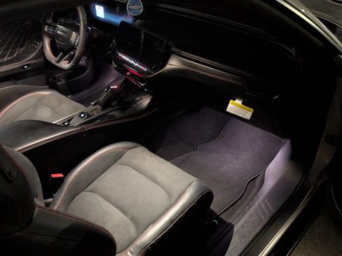 Used 2024 Dodge Charger Daytona Scat Pack w/ Plus Group image 8