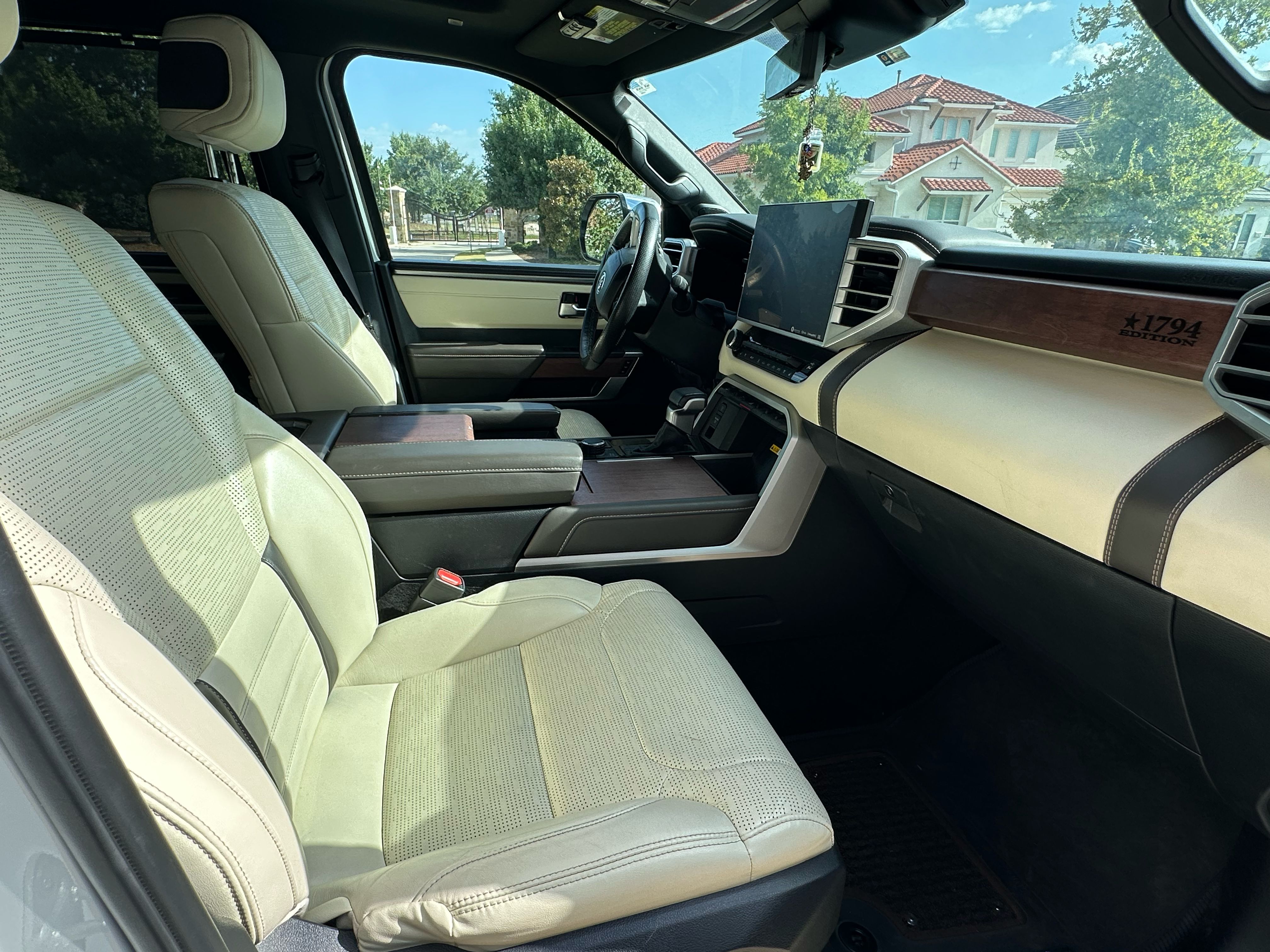Used 2024 Toyota Tundra 1794 Edition AWD/4WD image 16