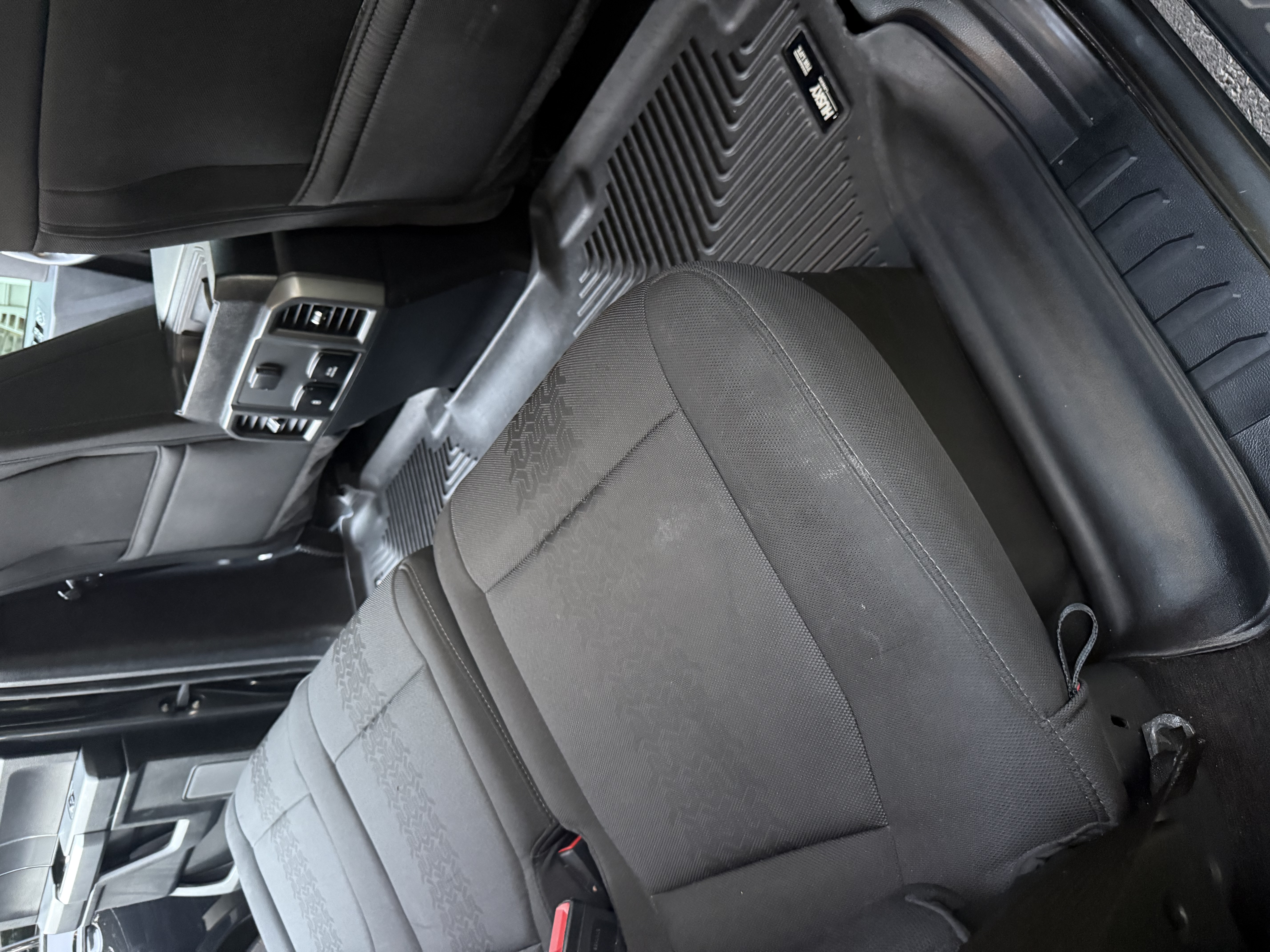 Used 2019 Ford F150 XLT w/ Equipment Group 302A Luxury AWD/4WD image 22