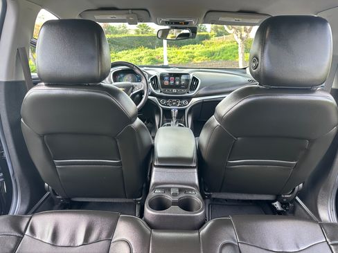 Used 2017 Chevrolet Volt Premier w/ Driver Confidence II Package image 16