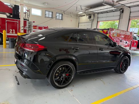 Used 2022 Mercedes-Benz GLE 63 AMG S image 2