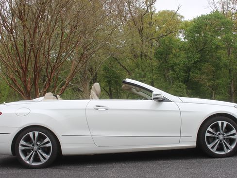 Used 2017 Mercedes-Benz E 400 Cabriolet image 1