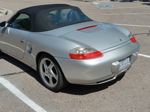 Used 2001 Porsche Boxster S image 5