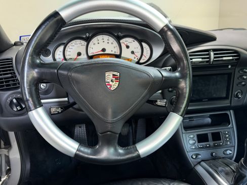 Used 2004 Porsche 911 Carrera 4S image 8