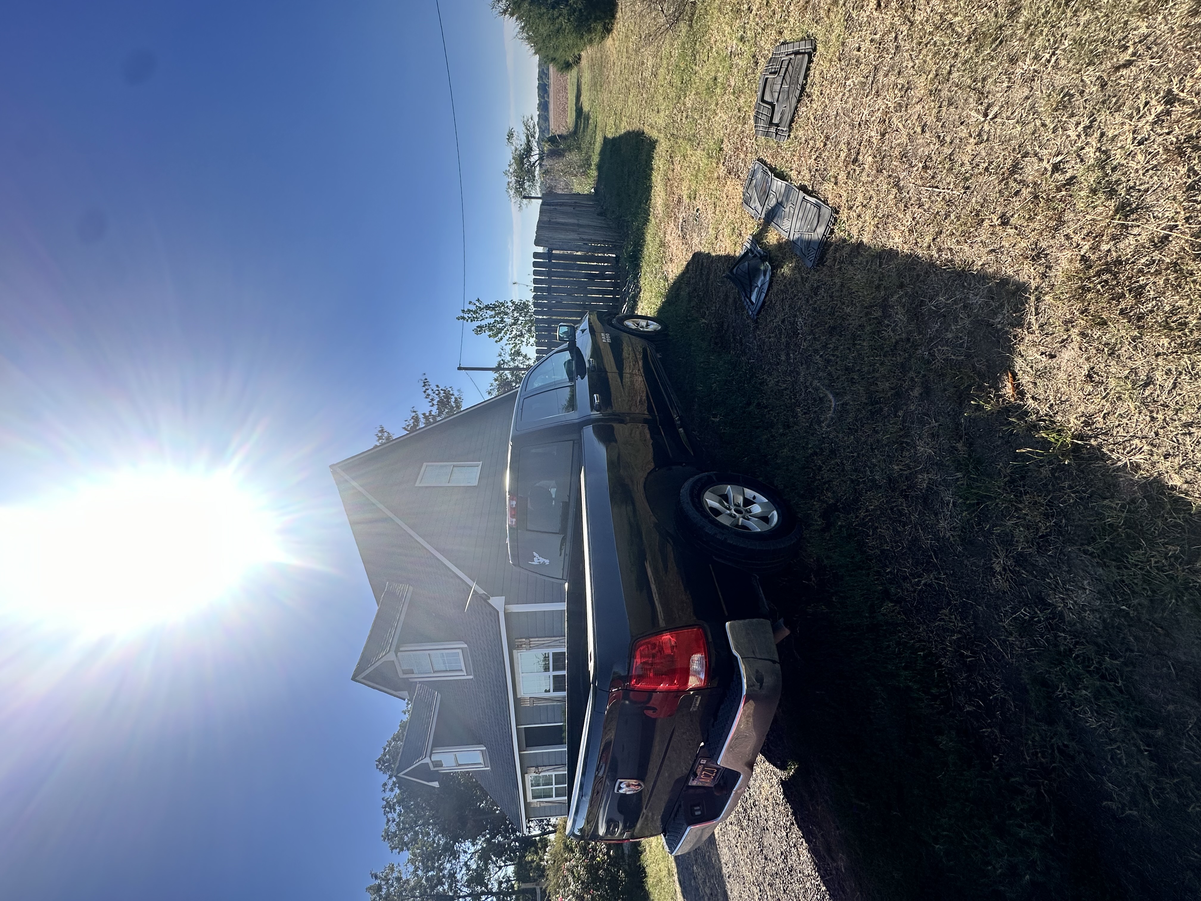 Used 2013 RAM 1500 Classic SLT w/ Premium Display Pkg RWD image 2