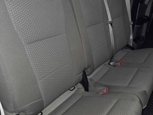 Used 2019 Ford F150 XLT image 11