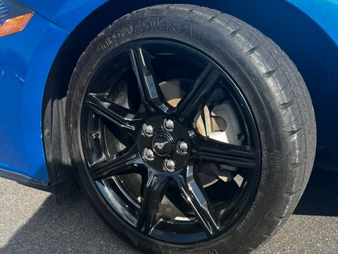 Used 2020 Ford Mustang Coupe w/ Black Accent Package image 9