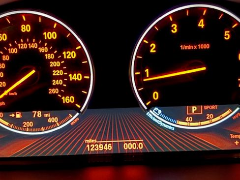 Used 2016 BMW X5 xDrive35i image 2