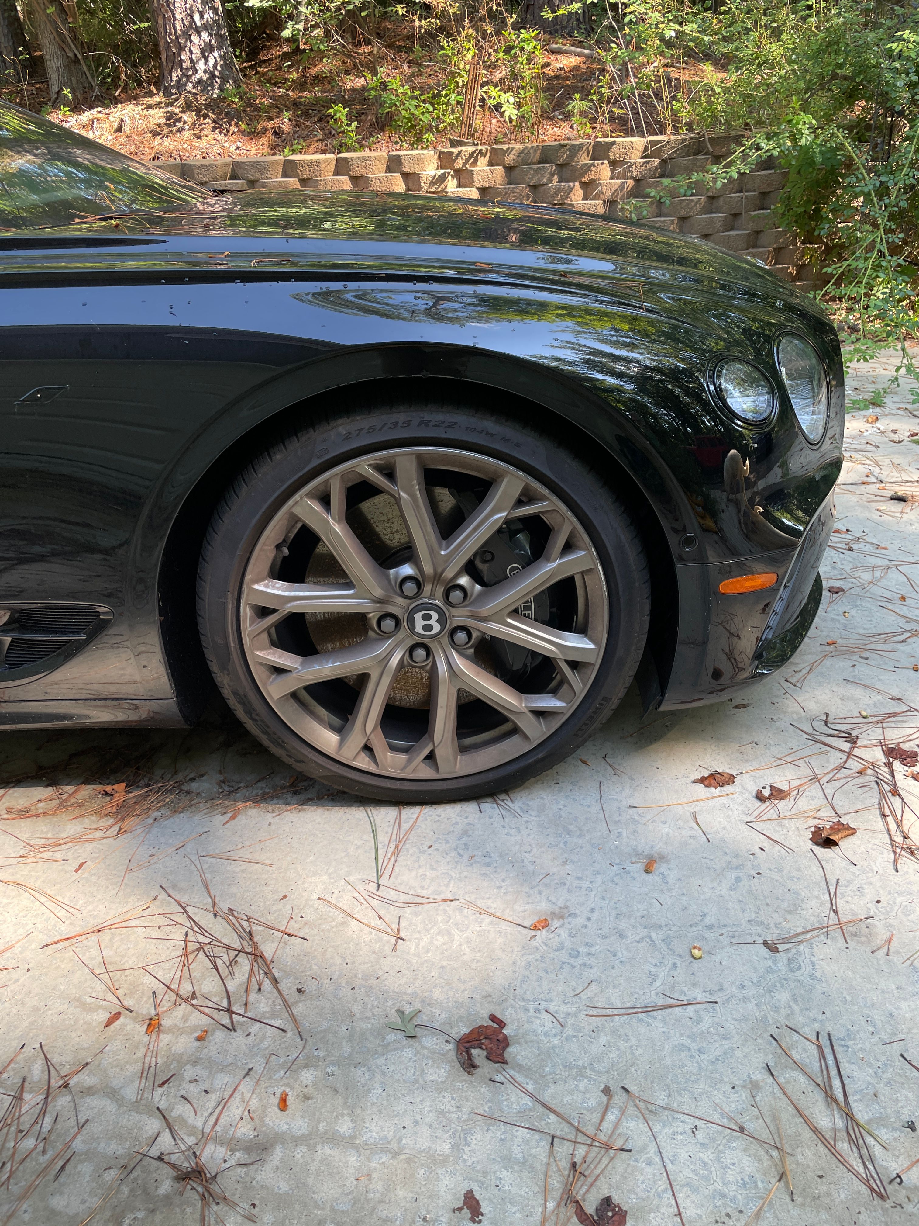 Used 2023 Bentley Continental GT V8 AWD/4WD image 18