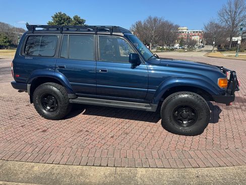 Used 1997 Toyota Land Cruiser image 11