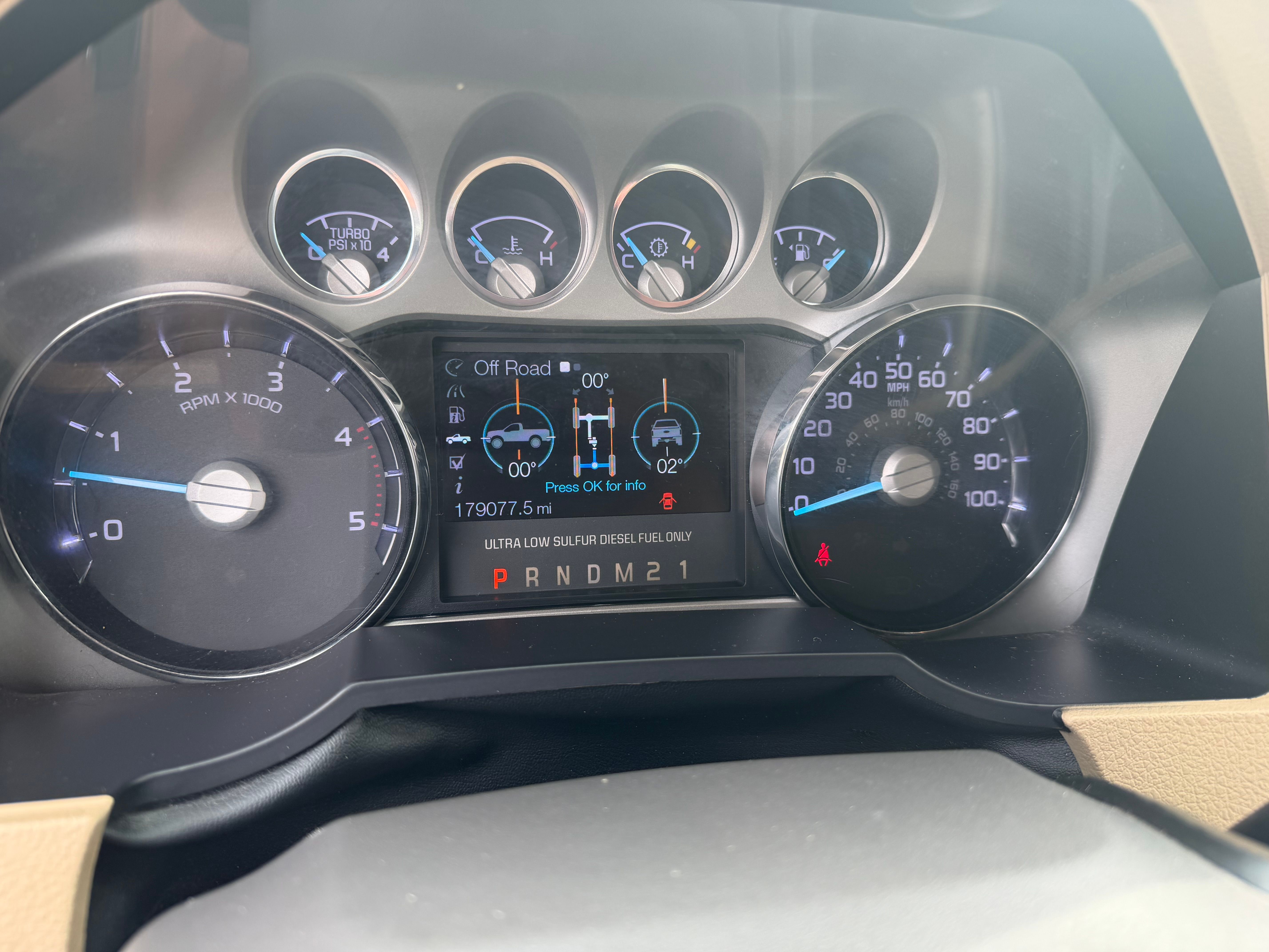 Used 2014 Ford F250 Lariat w/ Lariat Interior Package AWD/4WD image 19