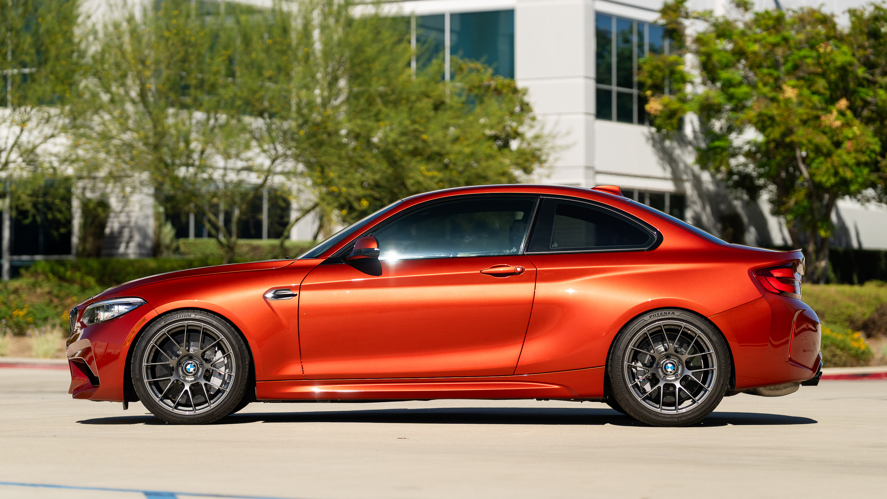 Used 2020 BMW M2 Competition w/ Executive Package RWD image 8