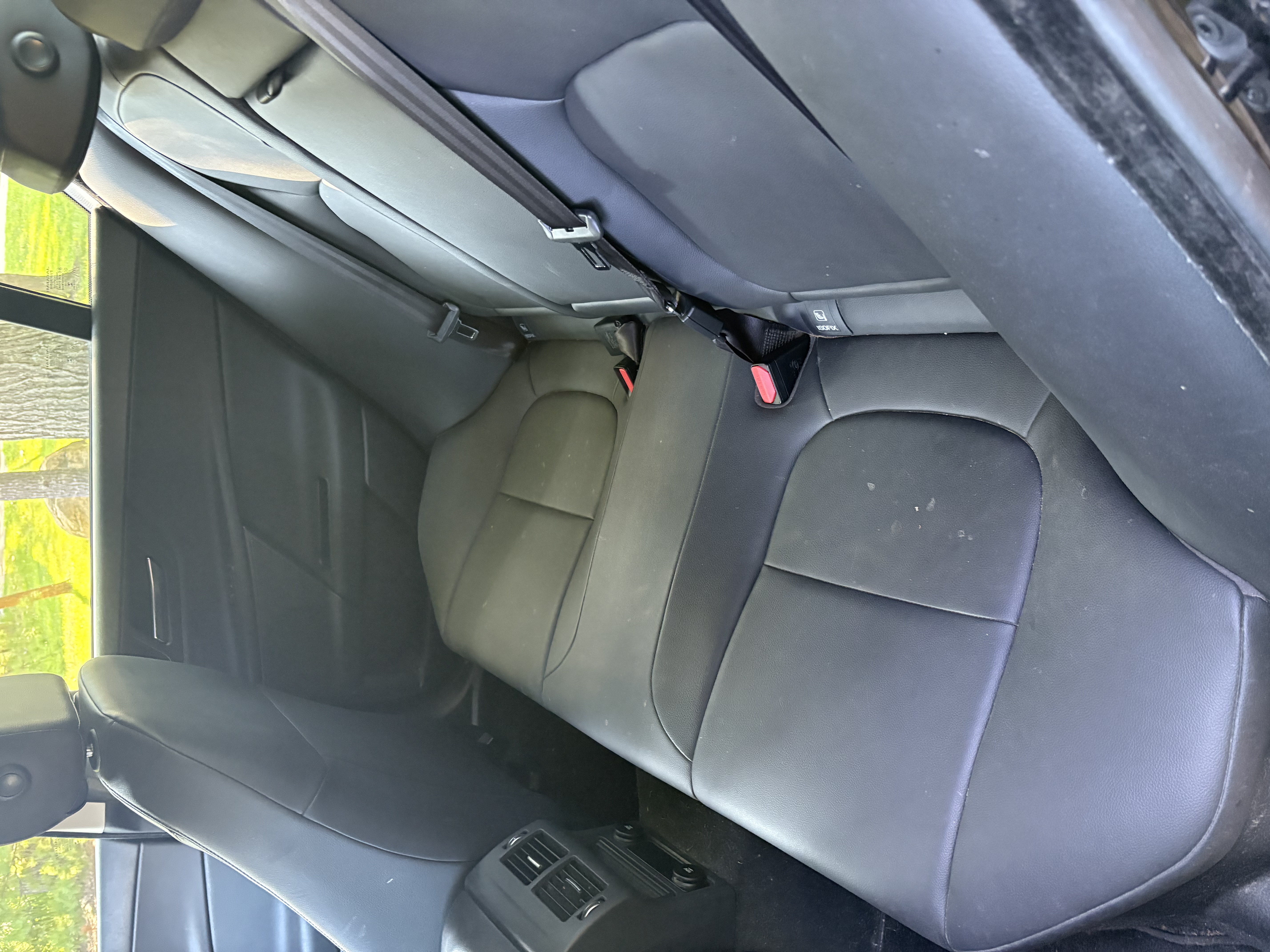 Used 2018 Jaguar XE Premium AWD/4WD image 14