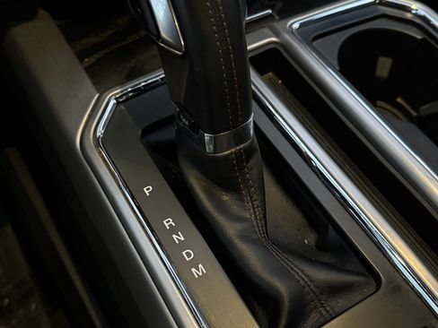 Used 2019 Ford F150 Platinum image 11