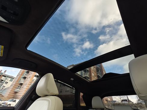 Used 2021 INFINITI QX50 Autograph w/ Premium White Leather Package image 20