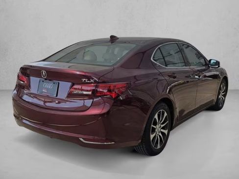 Used 2015 Acura TLX FWD image 2
