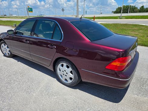 Used 2001 Lexus LS 430 RWD image 4