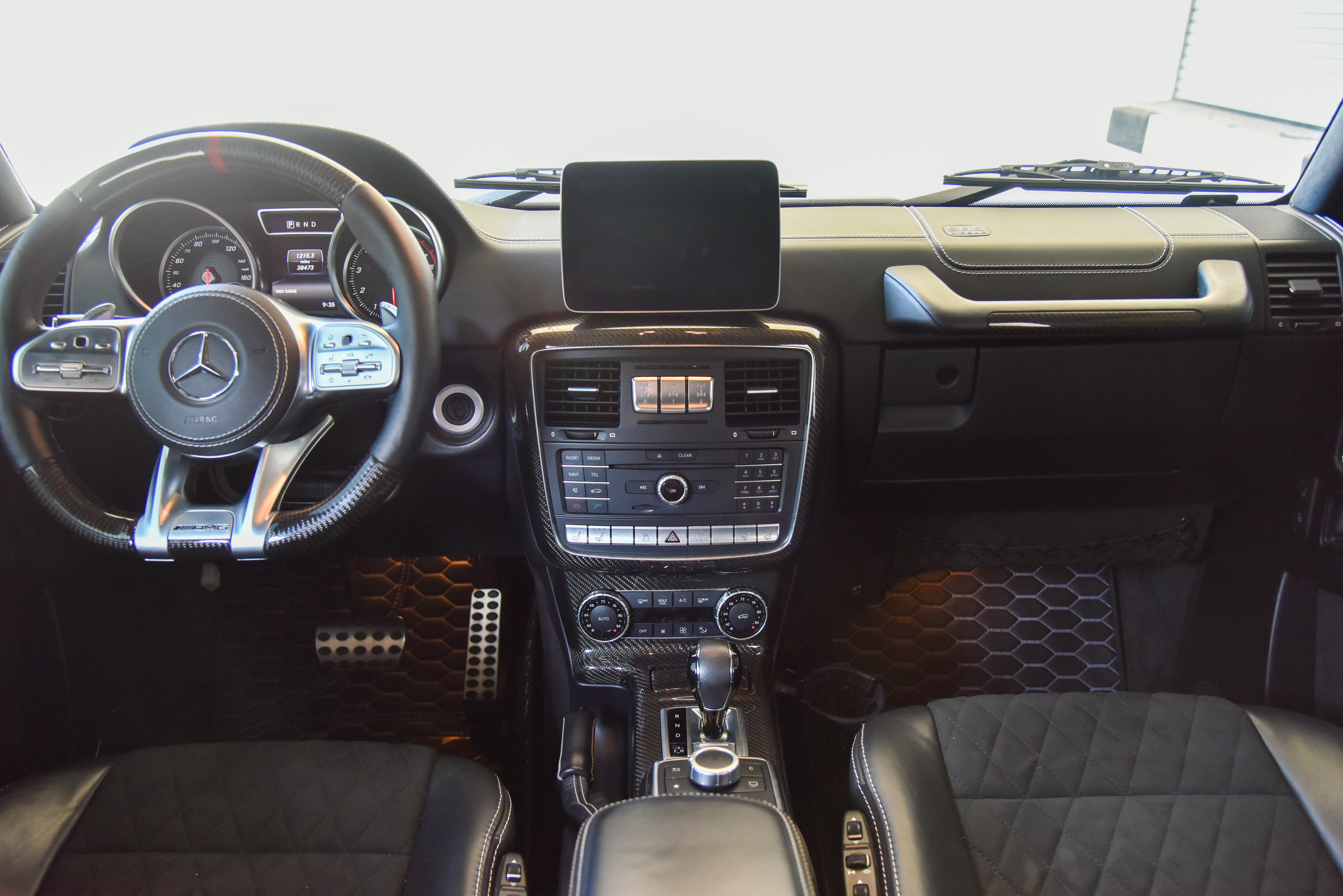 Used 2017 Mercedes-Benz G 550 Squared image 21