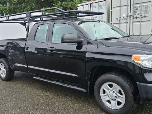 Used 2016 Toyota Tundra SR image 17