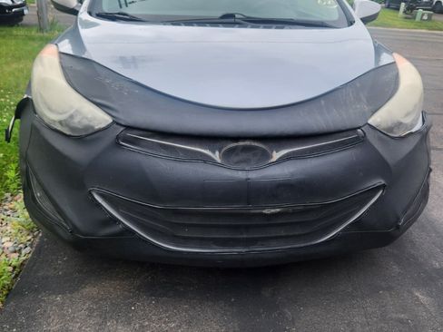 Used 2013 Hyundai Elantra FWD image 1