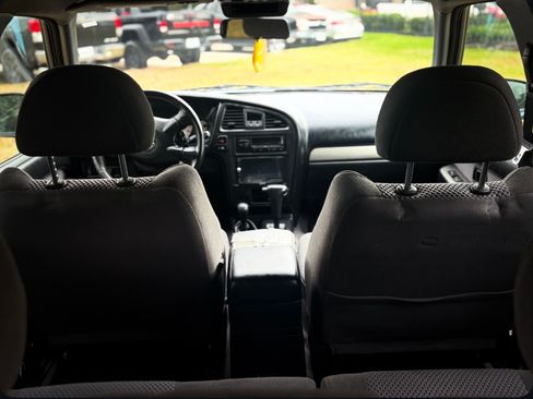 Used 2003 Nissan Pathfinder SE w/ SE Popular Pkg image 11