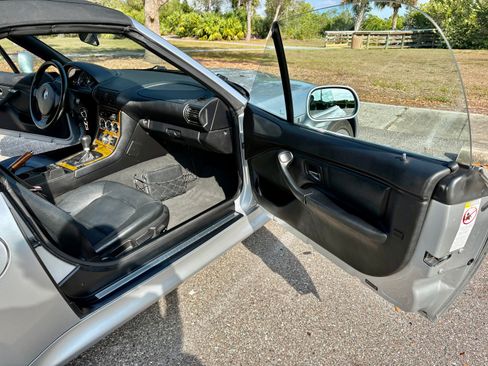 Used 2001 BMW Z3 3.0i image 24