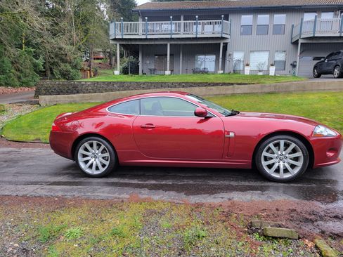 Used 2007 Jaguar XK Coupe image 11