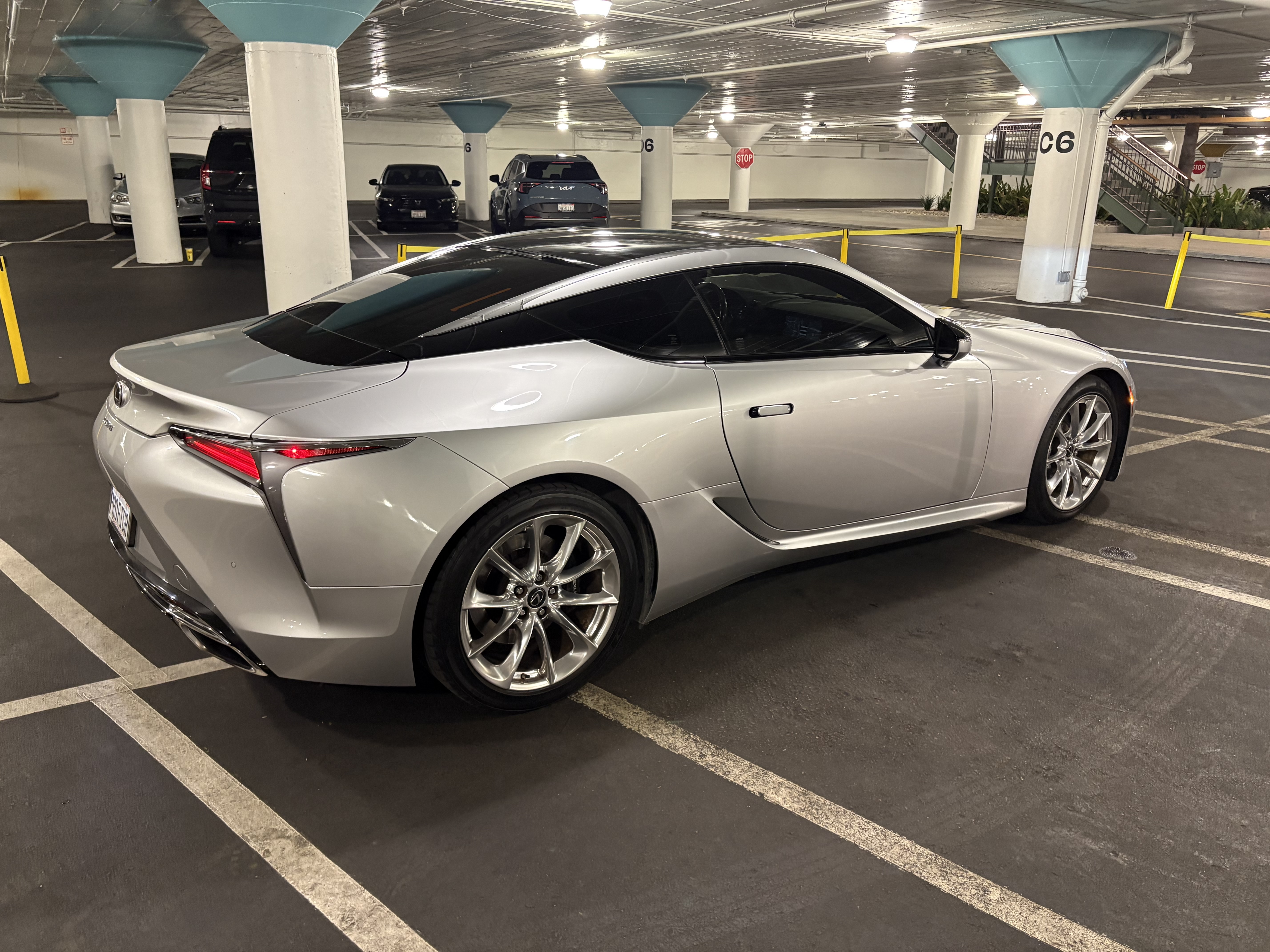 Used 2018 Lexus LC 500 Coupe w/ Touring Package RWD image 25
