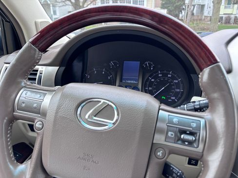 Used 2010 Lexus GX 460 image 20