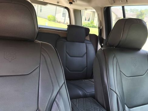 Used 2005 Nissan Xterra SE image 9