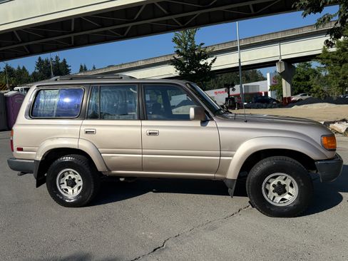 Used 1992 Toyota Land Cruiser AWD/4WD image 4