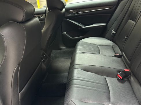 Used 2019 Honda Accord EX-L image 13