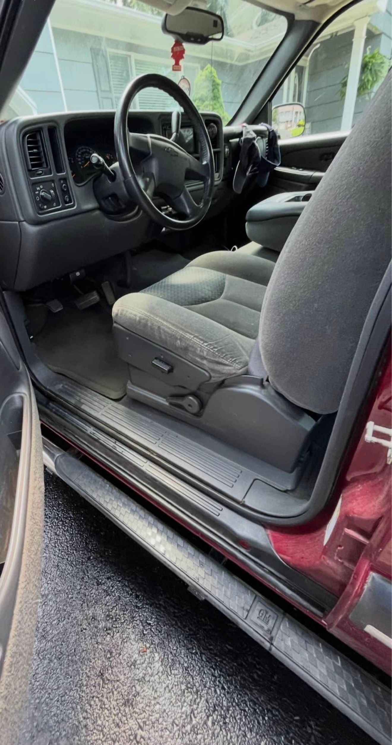 Used 2004 Chevrolet Avalanche 2WD image 5