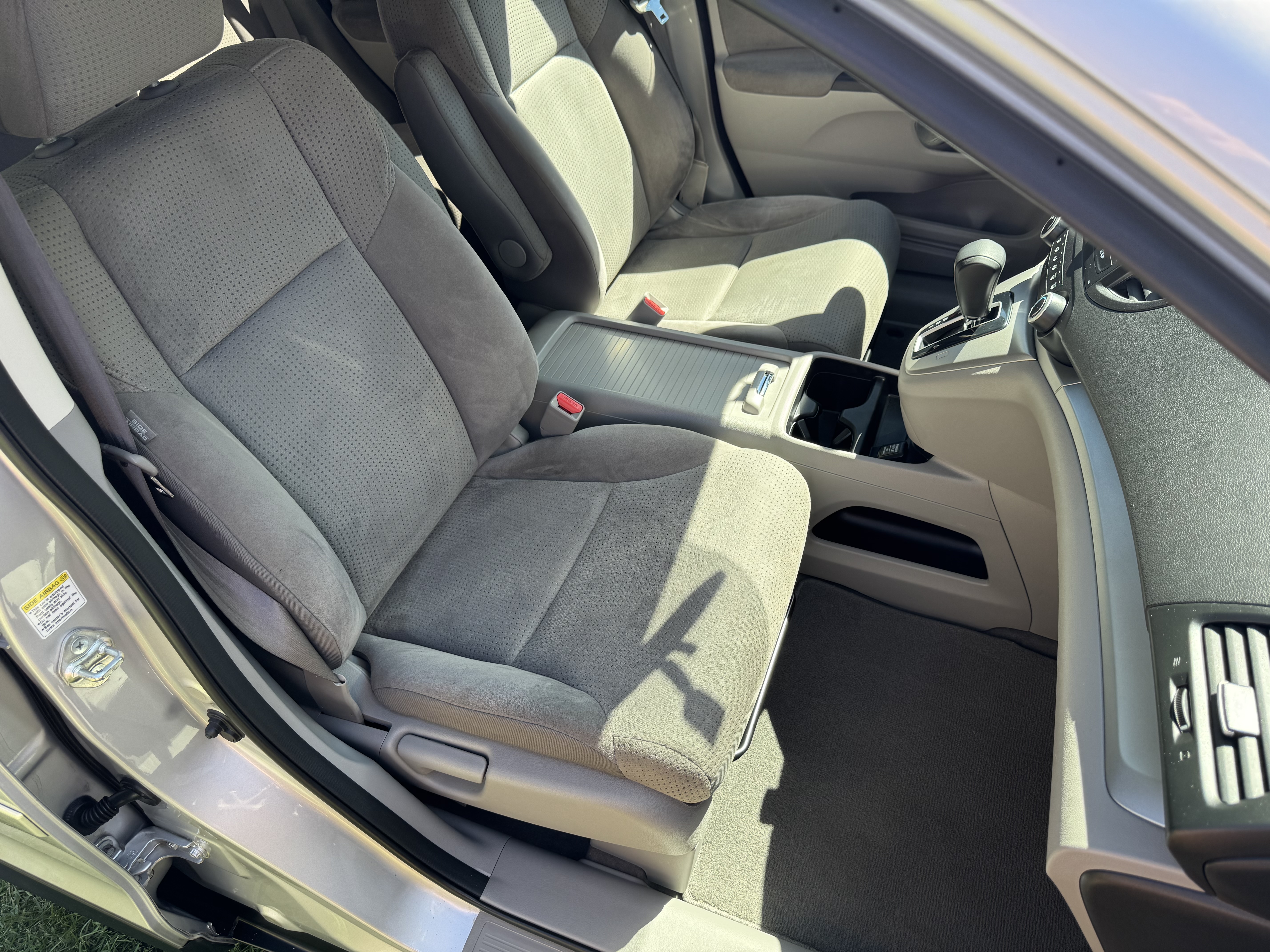 Used 2012 Honda CR-V EX image 19