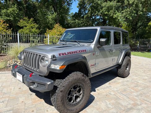 Used 2018 Jeep Wrangler Unlimited Rubicon AWD/4WD image 14